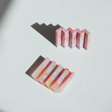 Van ish Pink Recycled Plastic Soap Dish By M ll Club Studio Mali van-ish-pink-recycled-plastic-soap-dish-by-m-ll-club-studio-mali