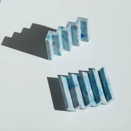 The Greek Blue Recycled Plastic Soap Dish by Müll Club
